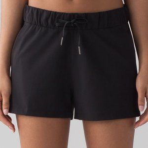 Lululemon on the fly shorts